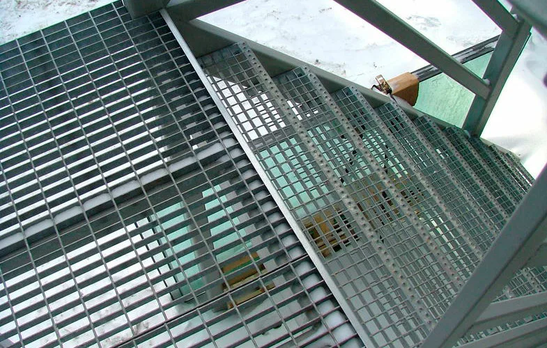 Решетчатый настил для обслуживающих площадок