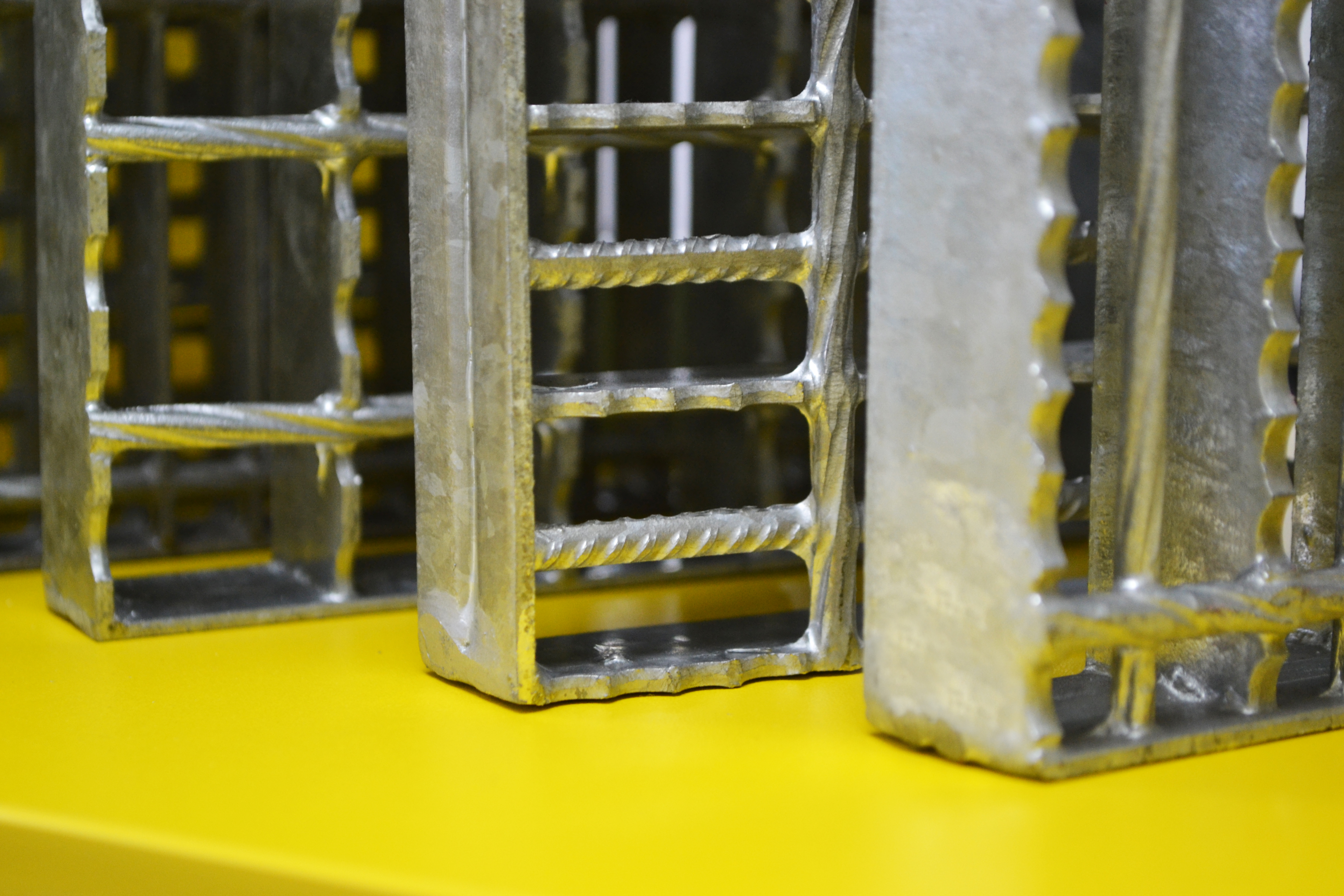 Решетчатый настил в зонах повышенной влажности и конденсата